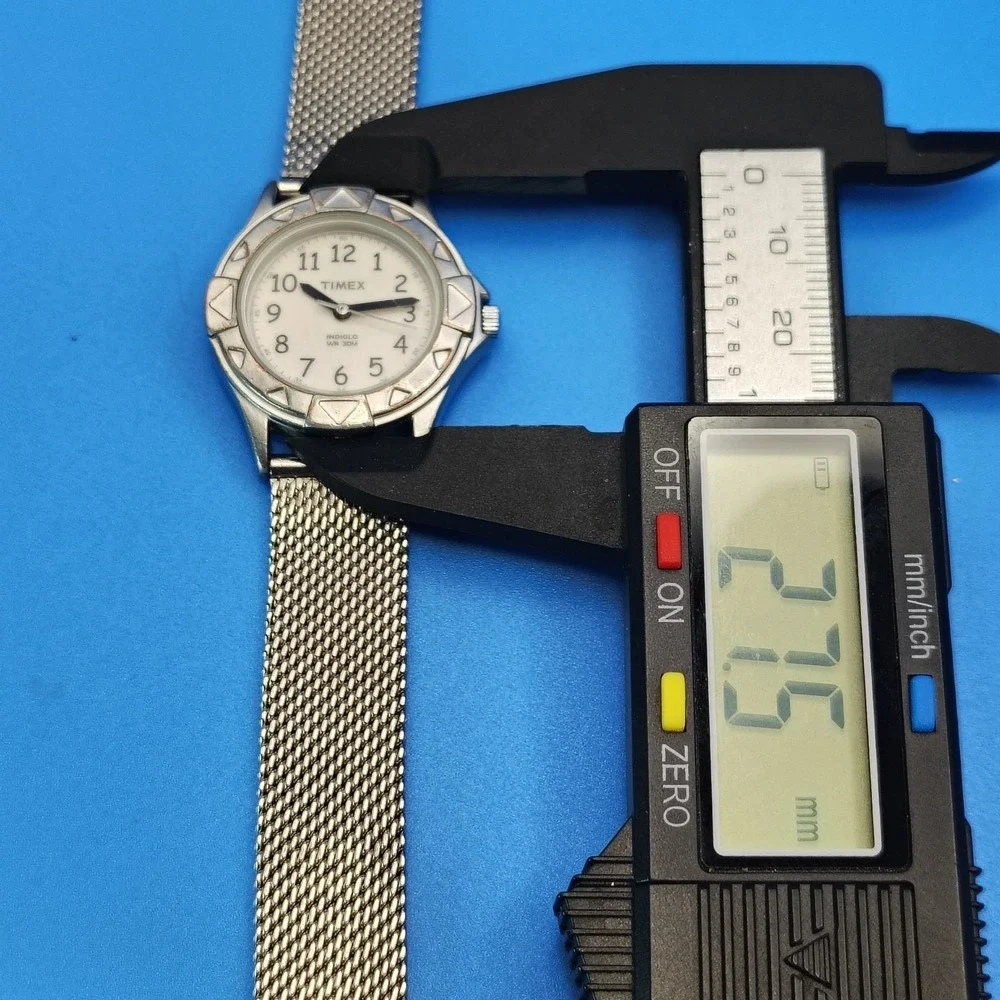 Vintage 1997 Timex‎ Indiglo 27mm Women's Quartz Watch New Mesh Strap Size 4.5-7